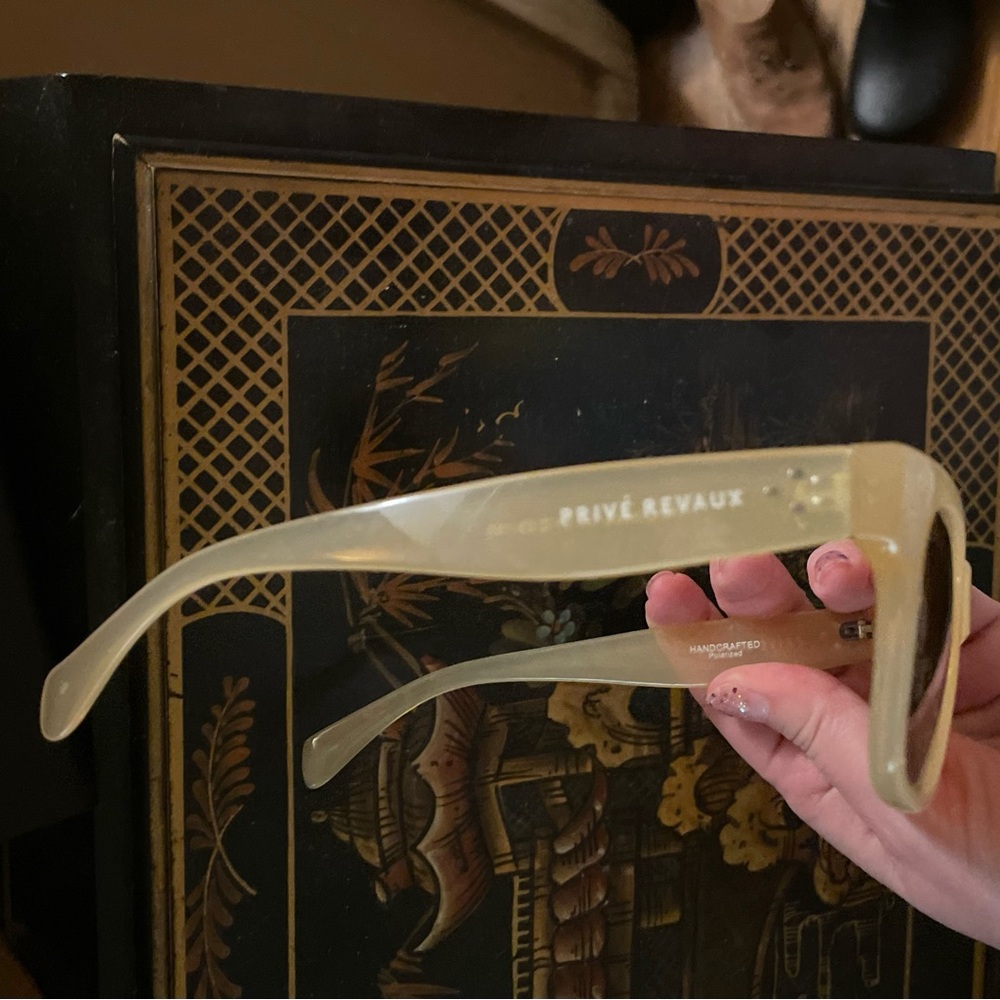 Prive Revaux Stylish Cream Sunglasses - Picture 6 of 7